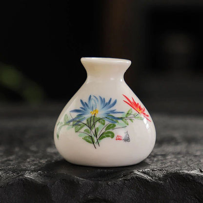 Chinese Style ceramic toothpick holder and cotton swab jar mini retro vase