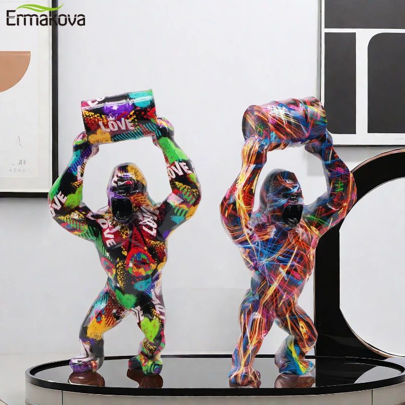 Bucket Lift gorilla statue for Modern Home Decor