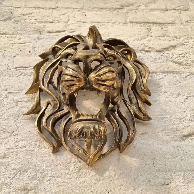 Gold Lion Head Wall Sculpture – 11in Luxury Resin Wall Art Decor for Bedroom & Living Room