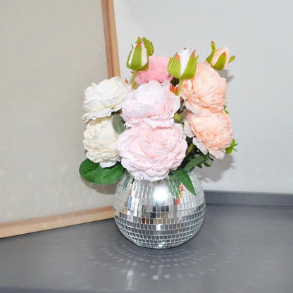 Disco Ball Flower Pot – Silver Mirror Glass Planter – High-Yield Botanical Interaction Hub