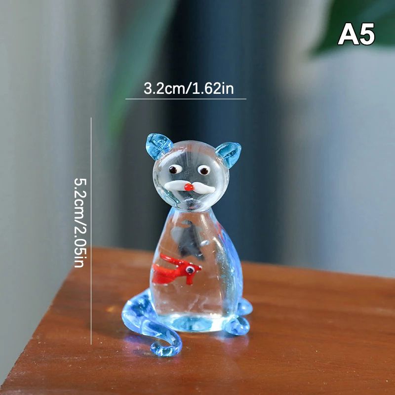 VividGlass Mini Pocket Fish Figurine – Handcrafted Colorful Glass Ornament for Desk & Home Decor