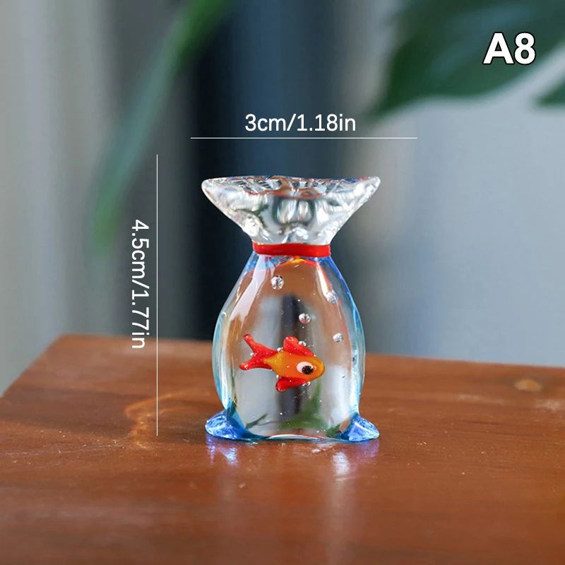 VividGlass Mini Pocket Fish Figurine – Handcrafted Colorful Glass Ornament for Desk & Home Decor