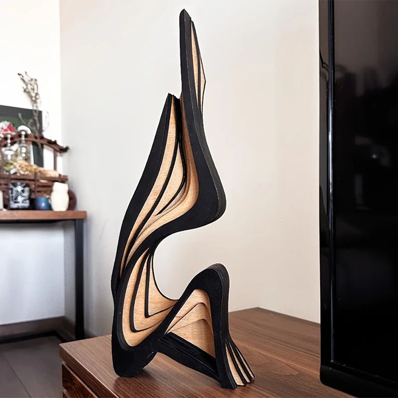 Abstract Wooden Curved Sculpture Decor – Modern Irregular Desktop & Bookshelf Ornament