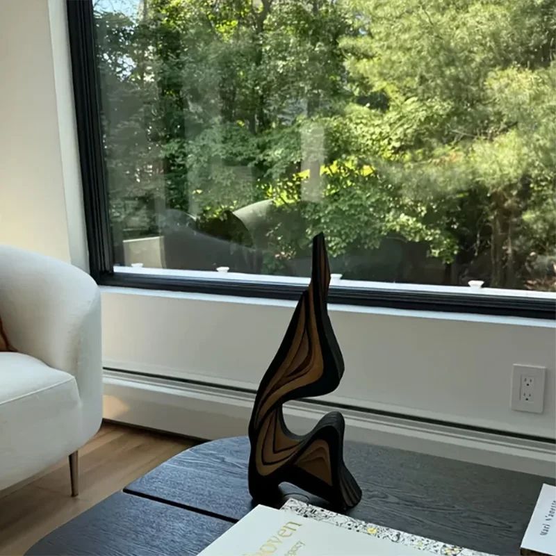 Abstract Wooden Curved Sculpture Decor – Modern Irregular Desktop & Bookshelf Ornament