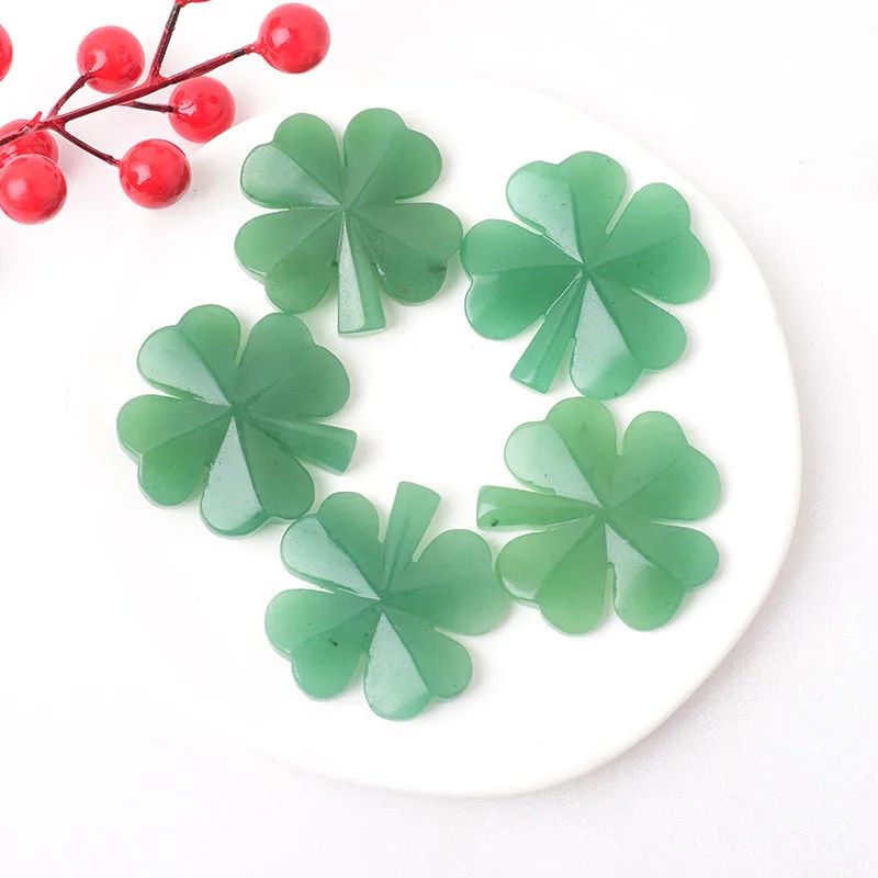 Natural Aventurine Four Leaf Clover Figurine – Reiki Gemstone Ornament for Home & Tabletop Decor