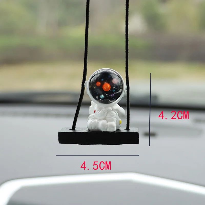 Creative Astronaut Car Hanger Pendant – Cute Car Interior Decoration Accessory