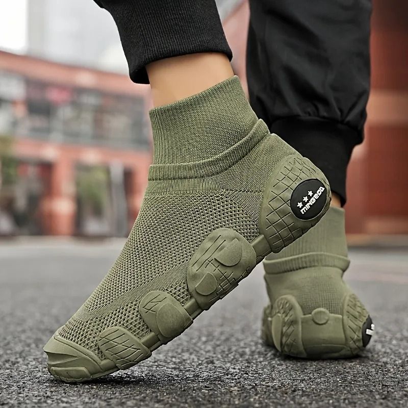 Men's Breathable Mesh Walking Shoes