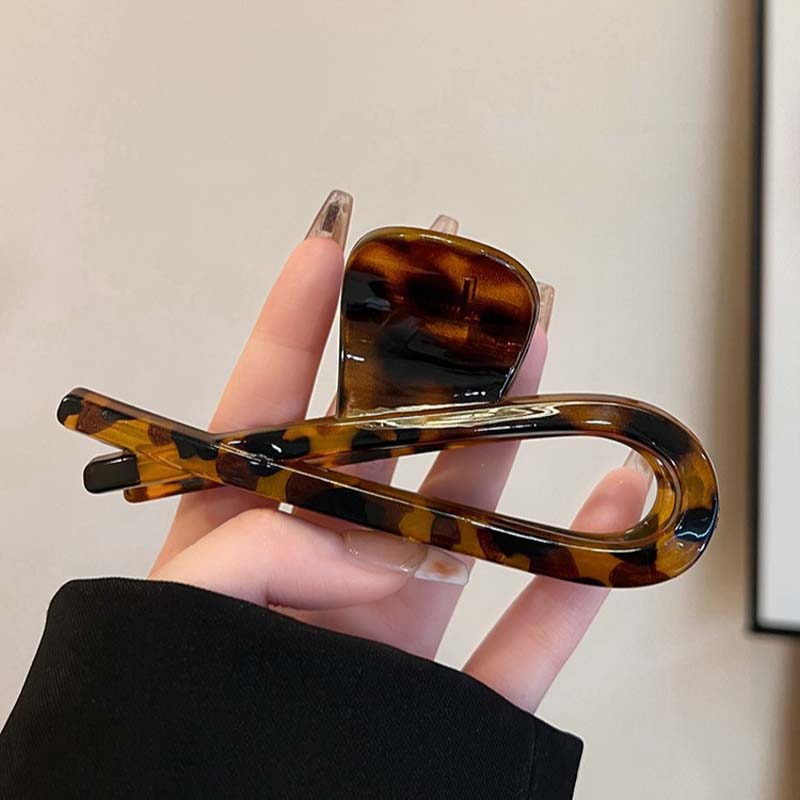 Leopard Print Acrylic Hair Claw Clip Large Geometric Shark Clip for Effortless Styling
