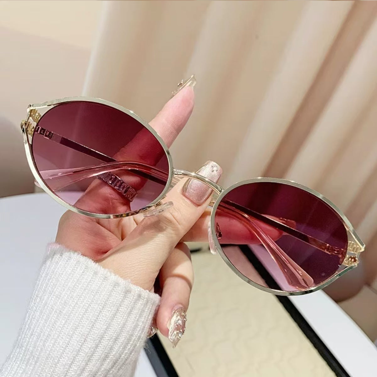 Vintage Vista Oval Sunglasses Retro Metal Frame Street Style Shades