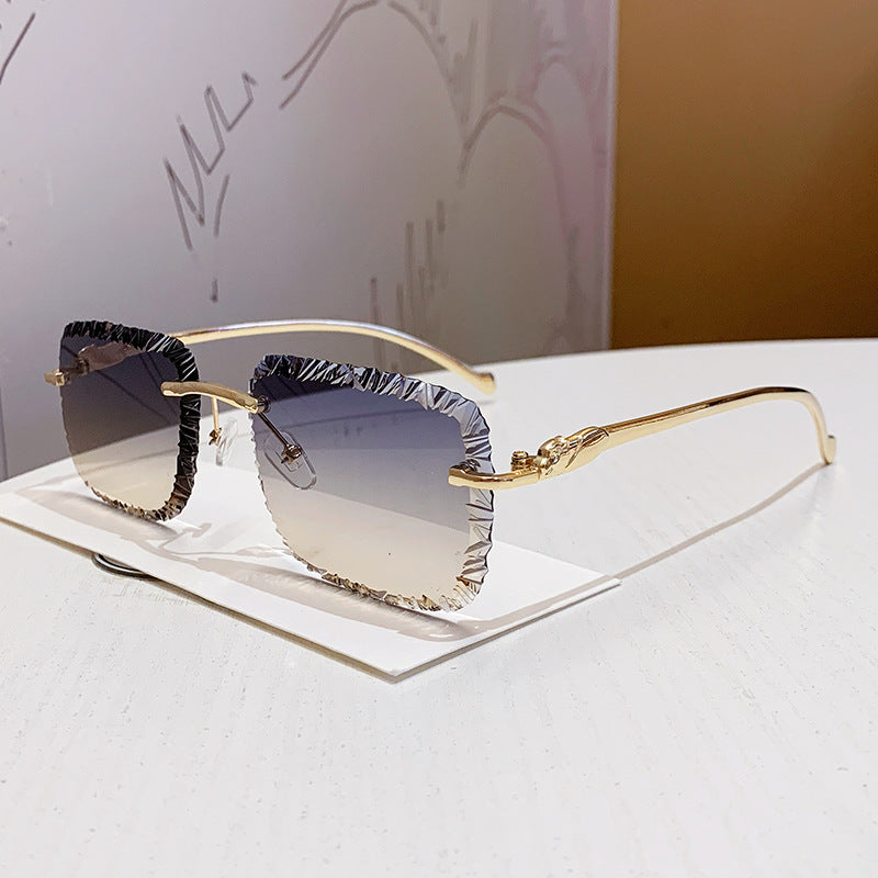 Luxury Rimless Sunglasses with Leopard Temples Vintage Designer Fashion Shades for Women & Men