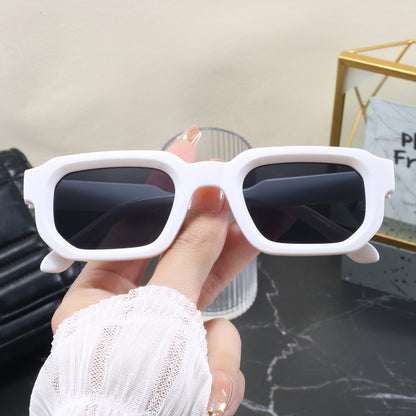 Vintage Rectangle UV Sunglasses Retro Fashion Eyewear for Men & Women