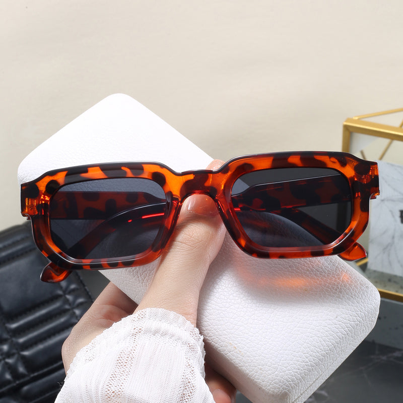 Vintage Rectangle UV Sunglasses Retro Fashion Eyewear for Men & Women
