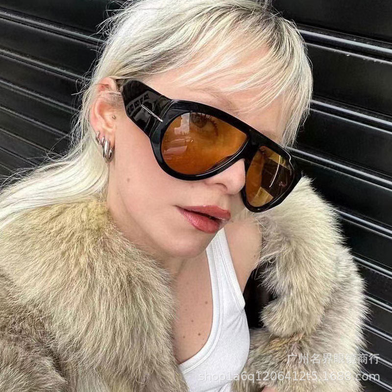 Luxury Oversized Pilot Sunglasses UV400 Retro Aviator Driving Shades for Women & Men