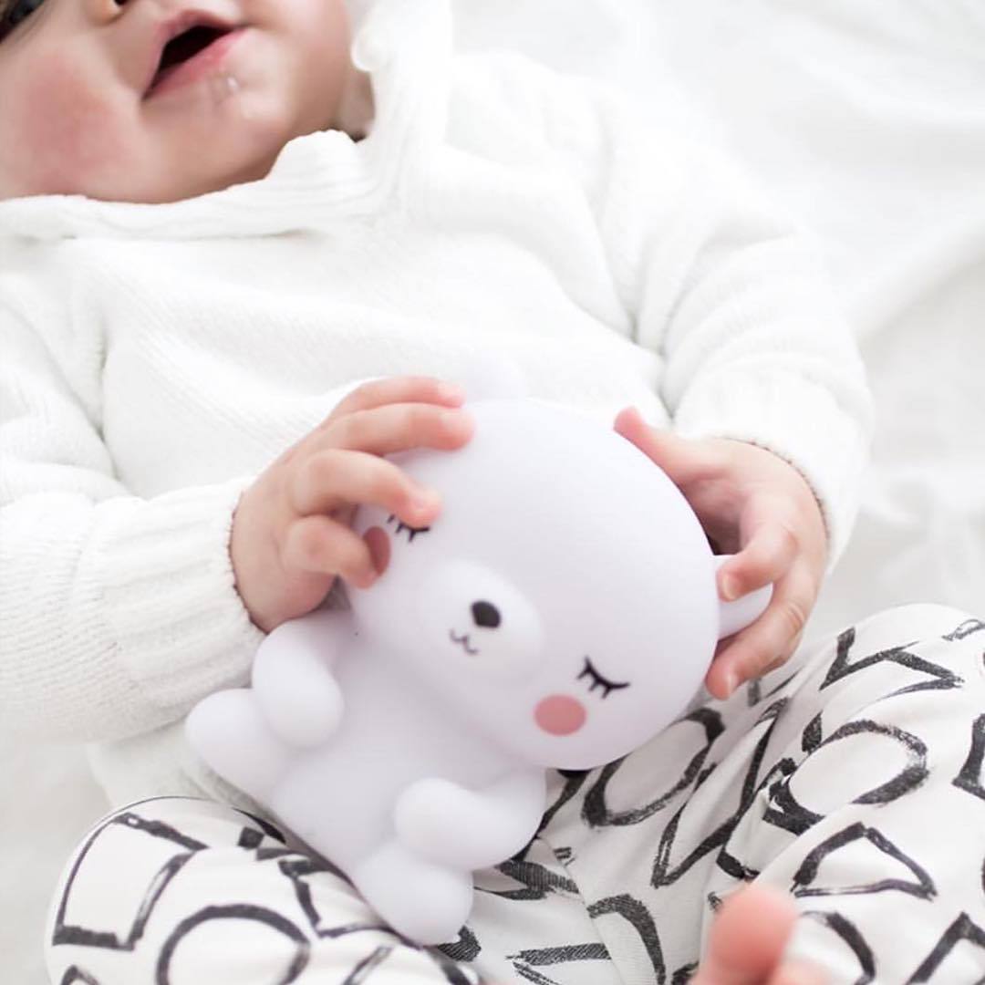 Adorable Teddy Night Light - Perfect Kids, Bedtime Companion & Ideal Gift