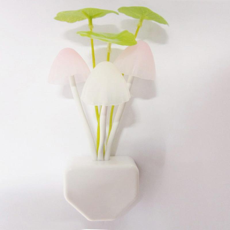 Realistic Lucky Mushroom Night Light - Glowing LED Lamp Perfect for Cozy Ambiance & Gifts